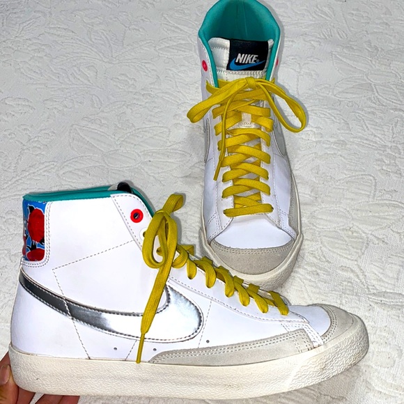 Nike Blazer Mid 77 GS White Silver Floral